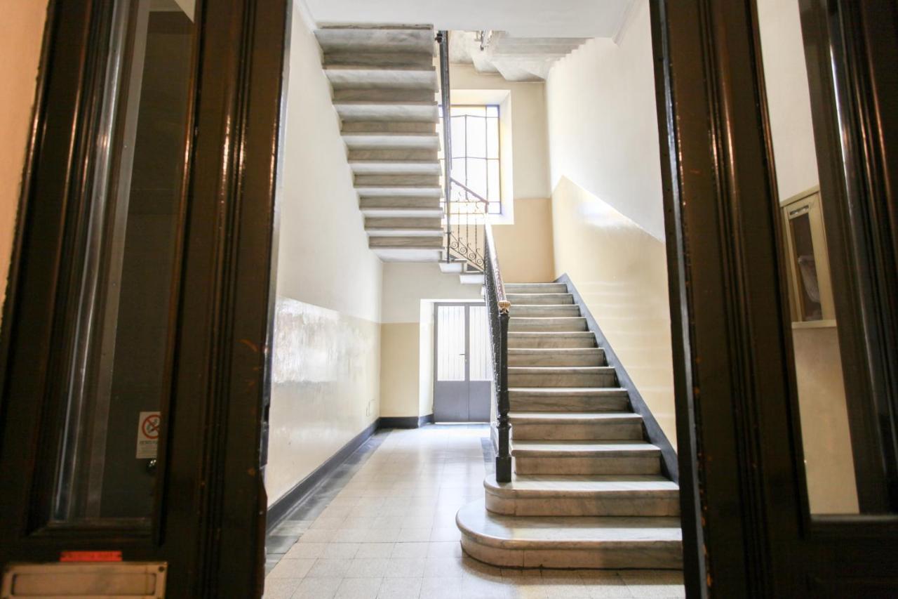 Apt With Balcony - 50 M Far From Pagano M1 Apartment Милано Екстериор снимка